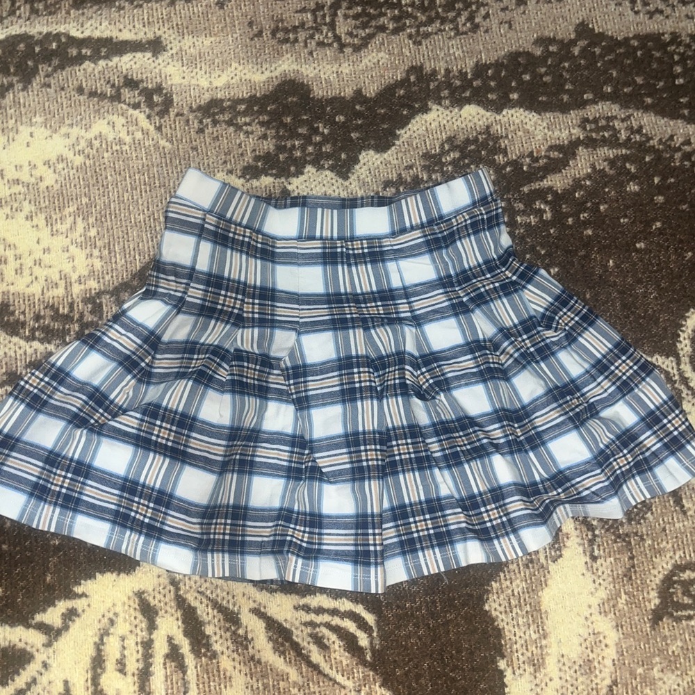 Cream, yellow, and blue pleated mini skirt